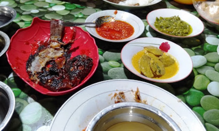 Rumah Makan Ikan Bakar Indah Raso