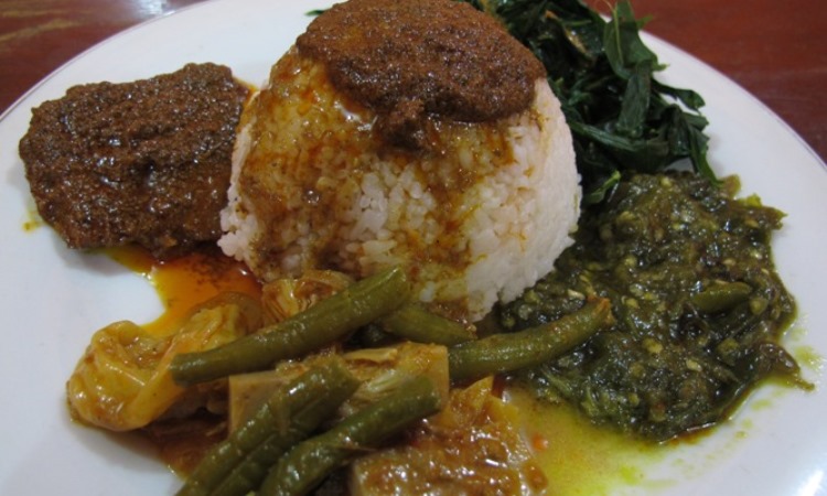 Rumah Makan Spesifik Omping