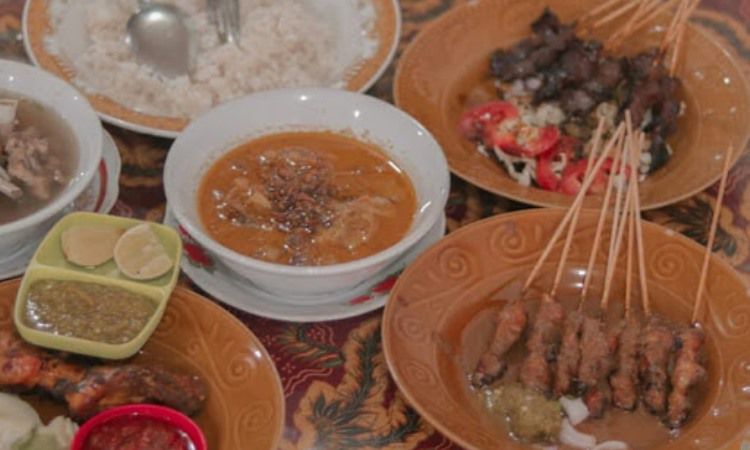 Sate Kambing Muda Rahayu