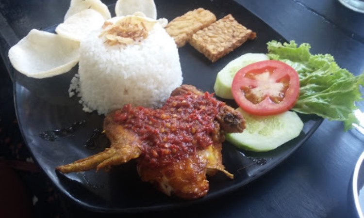 Sobat Coffee and Resto Solok