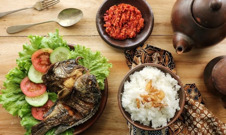 10 Restoran & Tempat Makan di Dumai yang Paling Enak