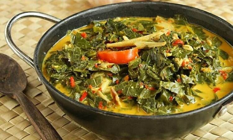 Gulai Pucuk Ubi