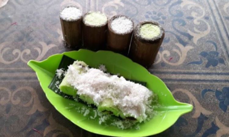 Kue Putu Bambu