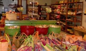 10 Oleh-Oleh Khas Natuna yang Paling Populer