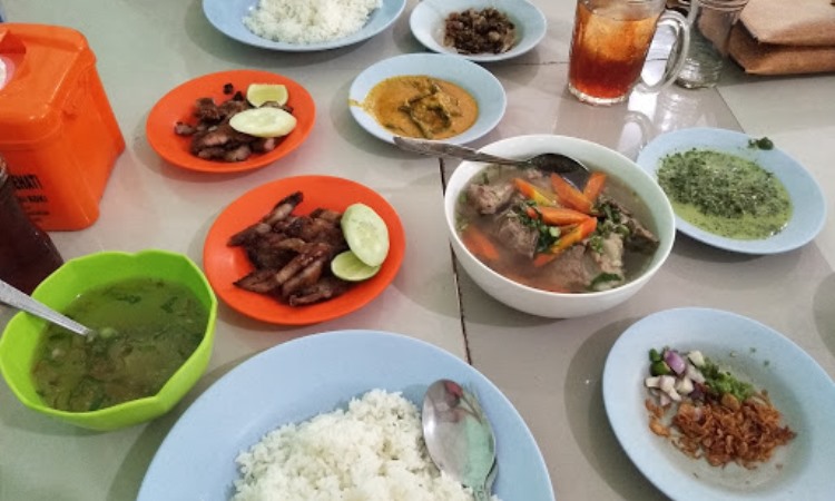 Rumah Makan Artha Uli (B2)