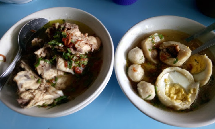 Rumah Makan Iwan Galau