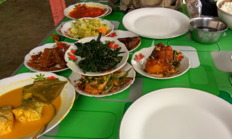 Rumah Makan Salero Bundo