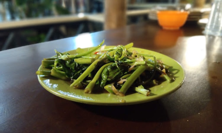 Rumah Makan Saung Kuring