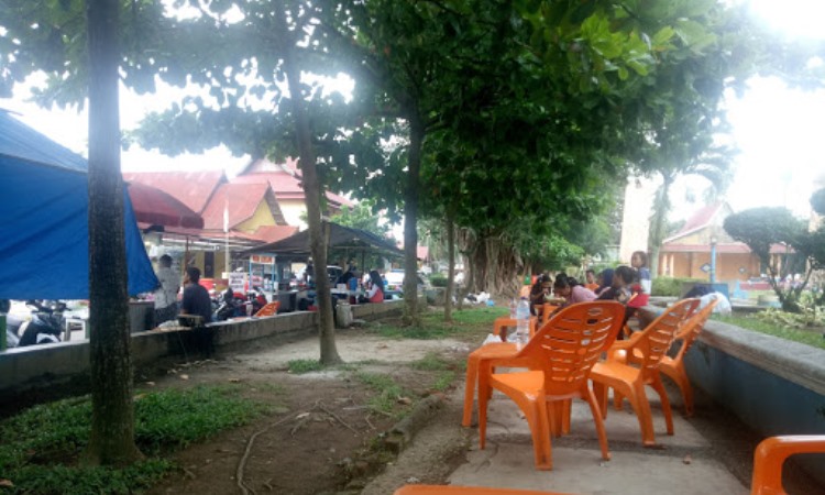 Street Food Taman Puspa Ragam