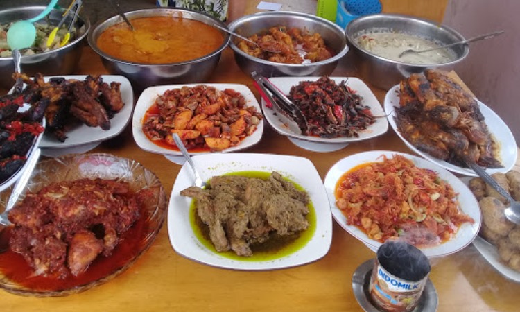 10 Wisata Kuliner di Bungo yang Terkenal Enak & Wajib Dicoba