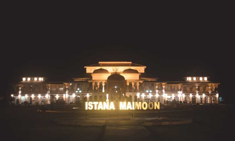 Bagian Istana Maimun