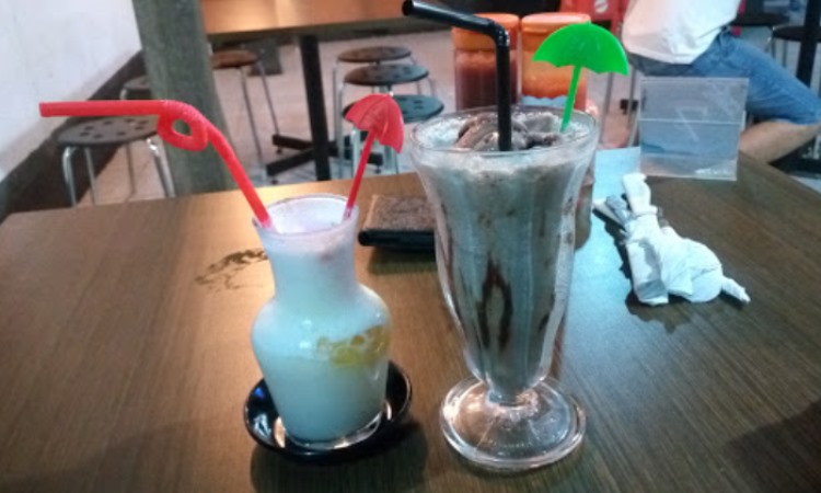 Bakoel Steak and Shake