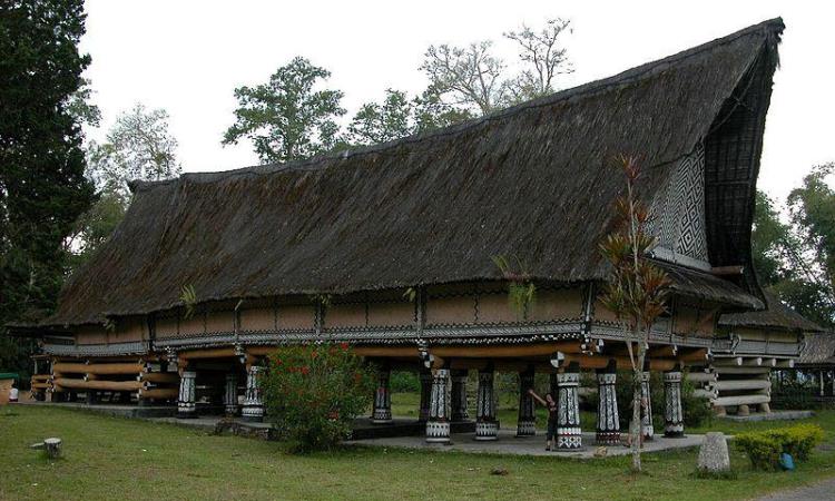 Rumah Adat Simalungun