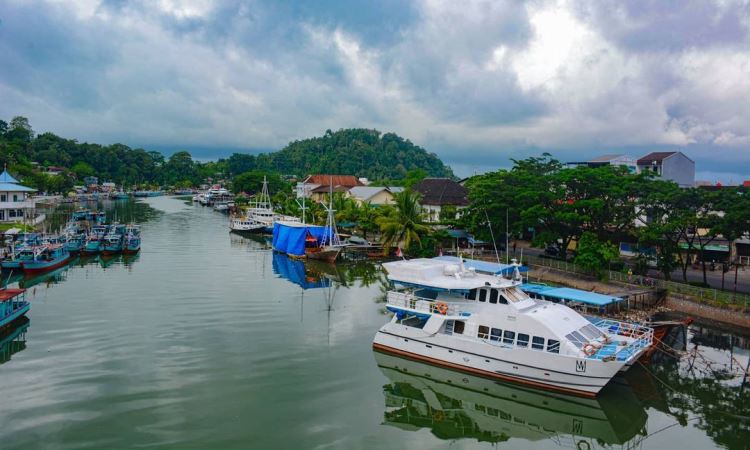 Fasilitas di Jembatan Siti Nurbaya Padang