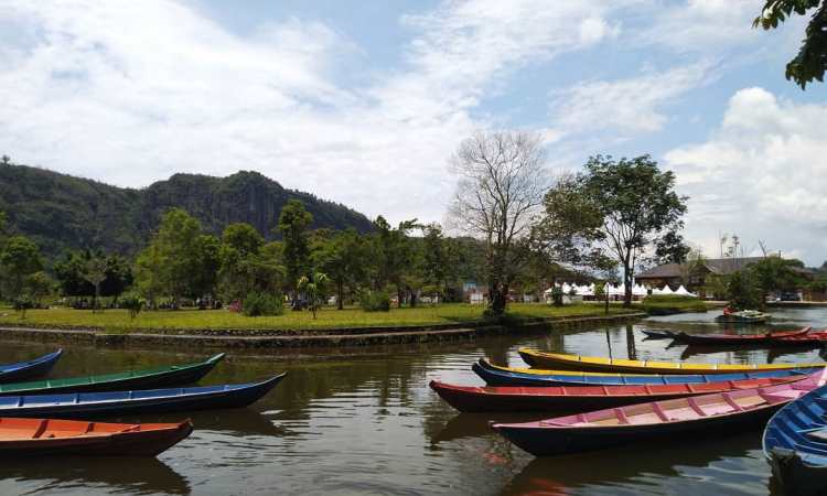 Fasilitas di Lembah Harau