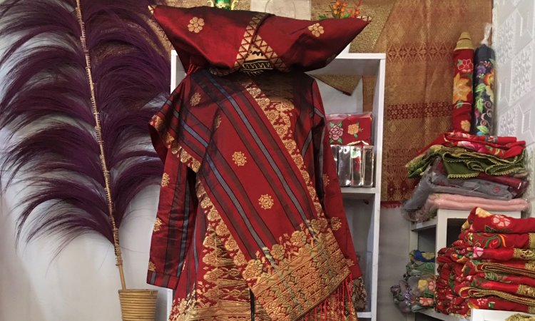 Filosofi Pakaian Adat Bundo Kanduang