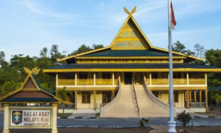 Keunikan Balai Selaso Jatuh Kembar