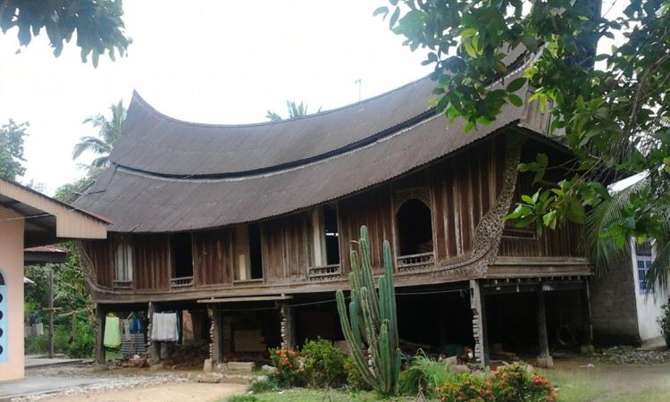 Rumah Gadang Surambi Papek