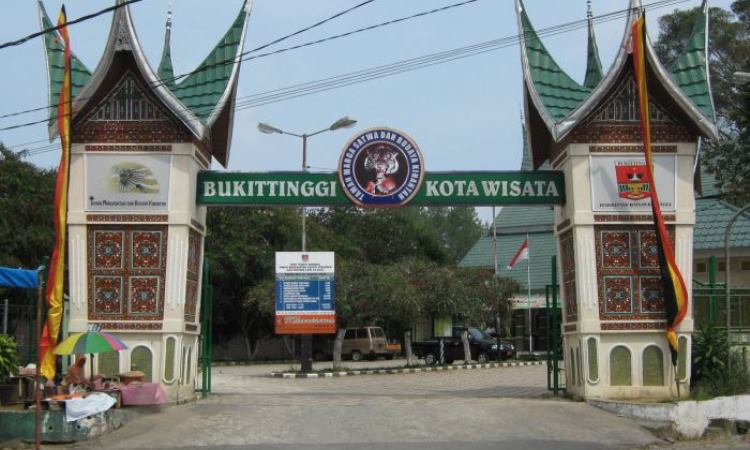 Alamat Wisata Kebun Binatang