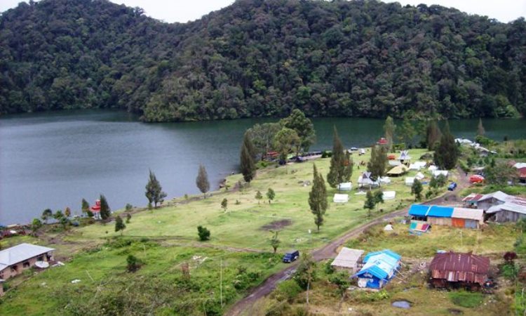 Danau Lau Kawar, Danau yang Eksotis di Kaki Gunung Sinabung