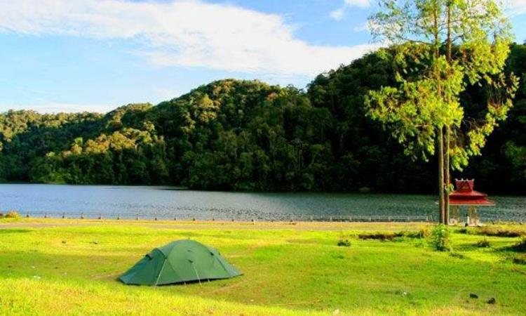 Kegiatan Menarik di Danau Lau Kawar