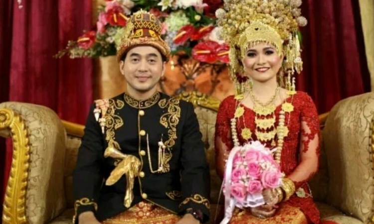 Baju Kurung, Atasan Daro Baro