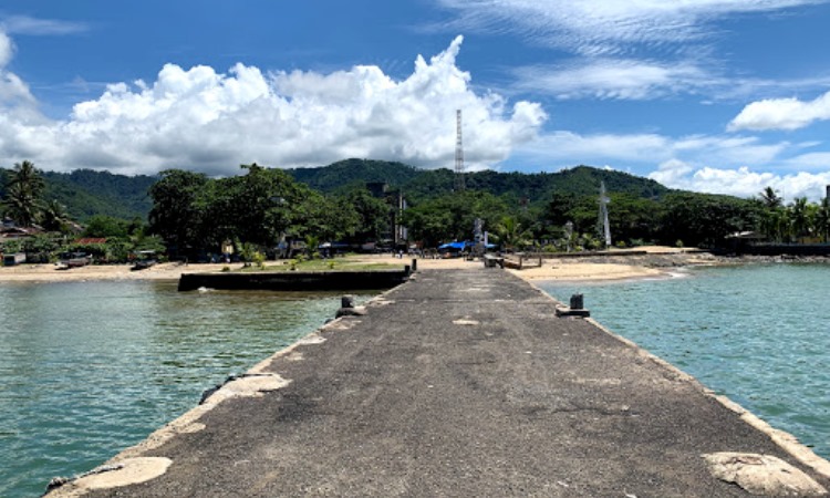 Pantai Pelabuhan Lama