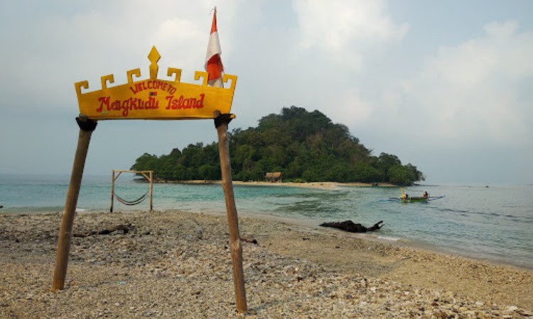 Pulau Mengkudu