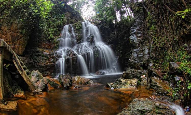 Air Terjun Guruh Gemurai, Air Terjun Indah dengan 7 Tingkatan di Riau