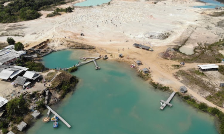 Alamat Gurun Pasir Telaga Biru