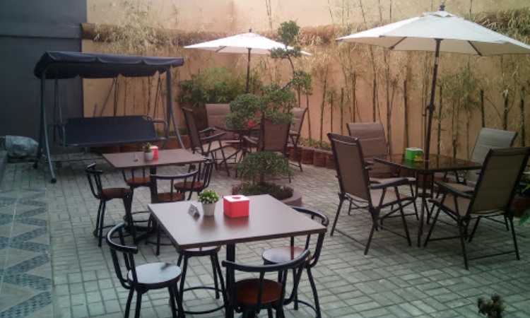 Ateh Pagu Cafe & Resto