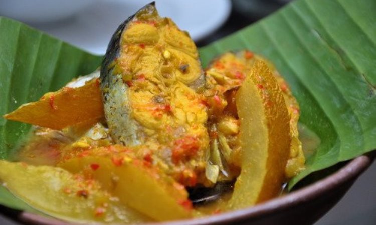 Brengkes Tempoyak