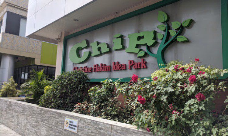 Christine Hakim Idea Park