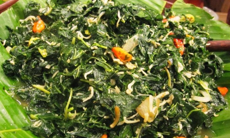 Daun Ubi Sambal Belacan