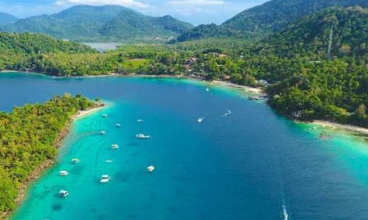 Daya Tarik Dimiliki Pantai Iboih