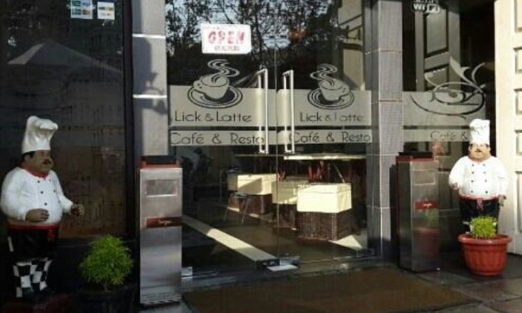 Lick & Latte Cafe Anda Resto
