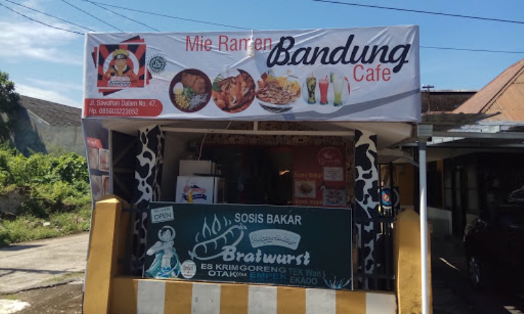 Mie Ramen Bandung Café
