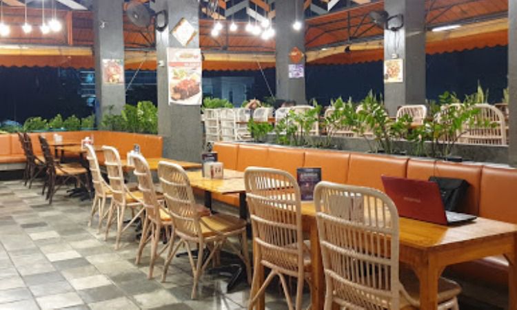 Mr. Brewok Dining Room