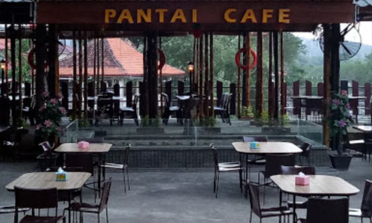 Pantai Cafe