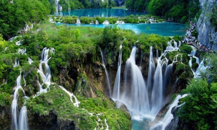 Air Terjun Dua Warna Sibolangit, Pesona Wisata Alam Eksotis Nan Indah