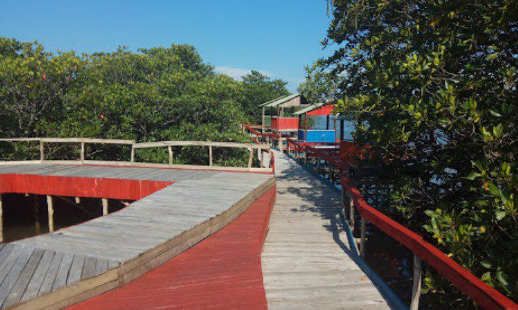 Alamat Menuju Pantai Mandapa