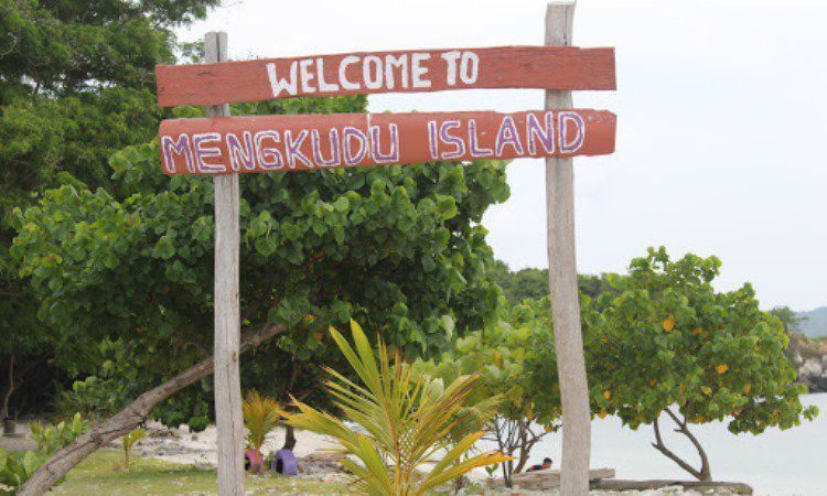 Alamat Menuju Pulau Mengkudu