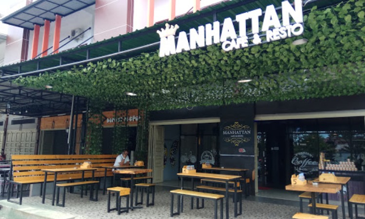 Manhattan Cafe and Resto