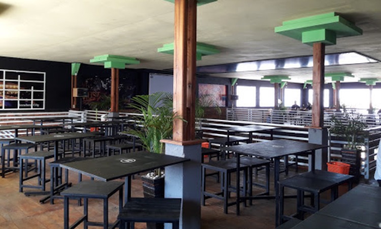 Paris Van Java Cafetaria