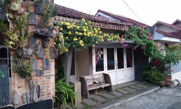 Penginapan Murah Dekat Pantai