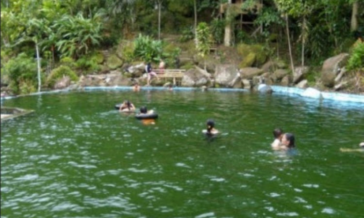 Air Panas Desa Tempel Rejo