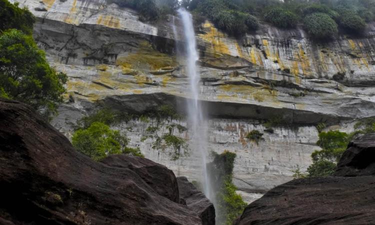 Air Terjun Batang Kapas