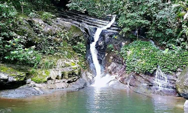 Air Terjun Batu Tilam