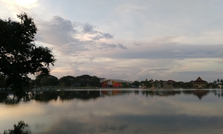Danau Raja