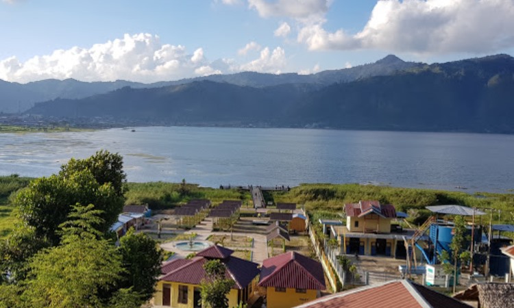 Dermaga Lukup Panalan